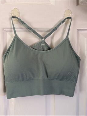Seamless Sage Green Support Bralette - Pro-Fit